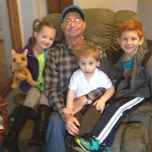 Meet your Posher, Kenneth